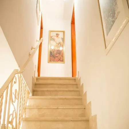 فيلة Paraiso Royale أرونا