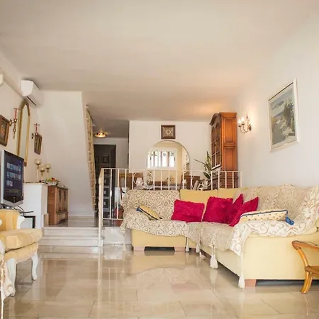 فيلة Paraiso Royale أرونا